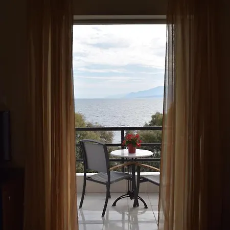 Tokalis Boutique & Hotel 2*