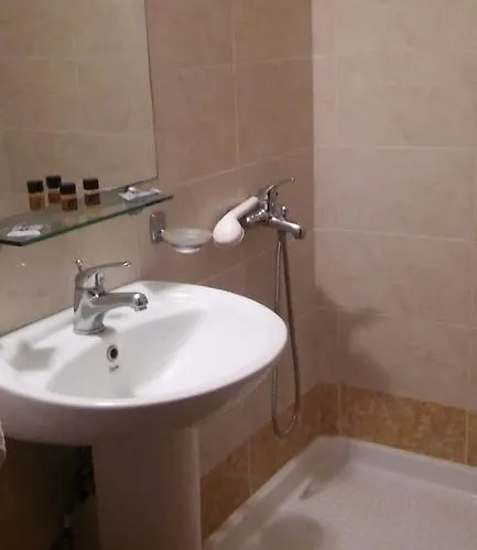 فندق Tokalis Boutique &